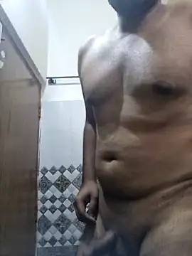 yourdreamman0705 online show from November 9, 2025, 11:08 am