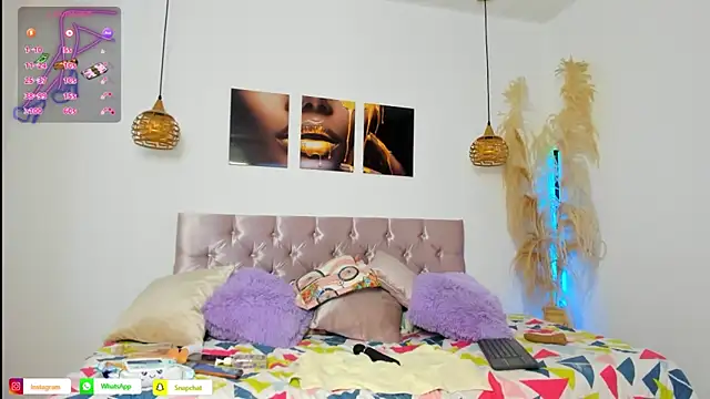 alanavega11 online show from January 9, 2026, 1:36 pm