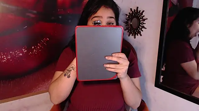 VenussTits97 online show from December 5, 2024, 11:40 pm