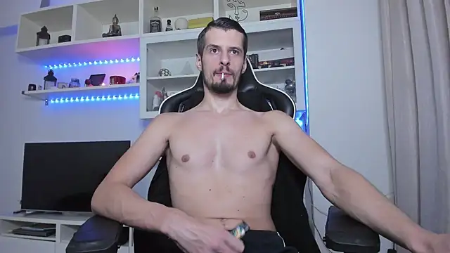 ToddClaytonn online show from September 19, 2025, 10:10 pm