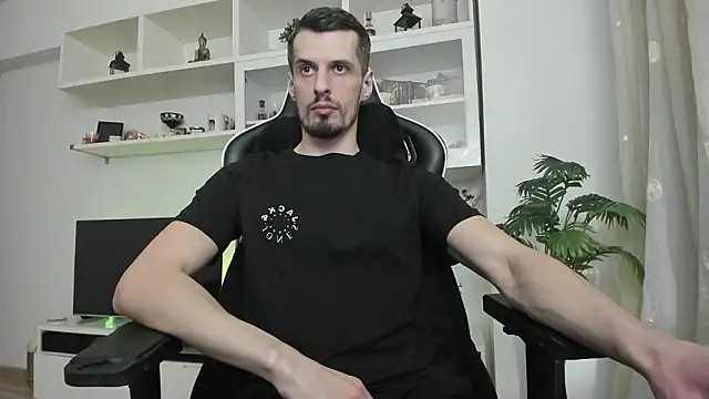 ToddClaytonn online show from March 19, 2026, 12:25 am