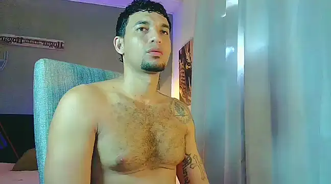 Snapshot of Jeff_Kent2 chatting on March 18, 2025, 12:47 pm Jeff Kent2 online show from March 18, 2025, 12:47 pm