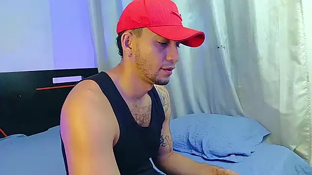 Snapshot of Jeff_Kent2 chatting on September 18, 2025, 5:37 pm Jeff Kent2 online show from September 18, 2025, 5:37 pm