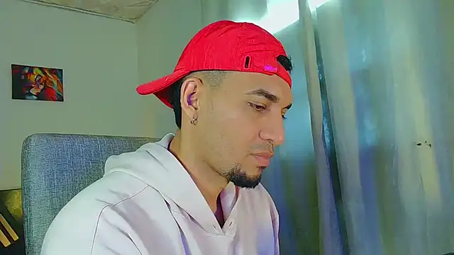 Snapshot of Jeff_Kent2 chatting on December 2, 2025, 2:12 pm Jeff Kent2 online show from December 2, 2025, 2:12 pm