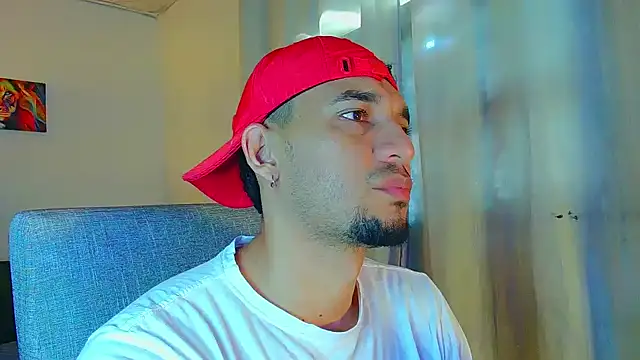 Snapshot of Jeff_Kent2 chatting on December 5, 2025, 2:36 pm Jeff Kent2 online show from December 5, 2025, 2:36 pm