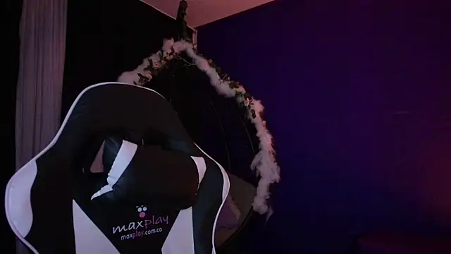 Snapshot of vanelope11 chatting on September 21, 2025, 2:57 am vanelope11 online show from September 21, 2025, 2:57 am