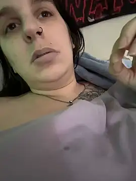 menaceswife online show from February 2, 2025, 7:04 pm