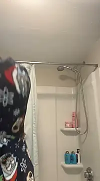 menaceswife online show from March 2, 2025, 7:45 pm