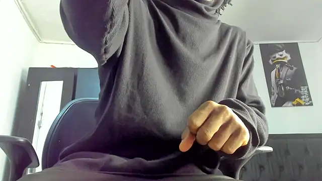 Snapshot of darwinjhonson chatting on December 18, 2024, 1:02 pm darwinjhonson online show from December 18, 2024, 1:02 pm