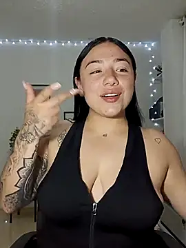 helena smith online show from March 17, 2025, 5:23 am