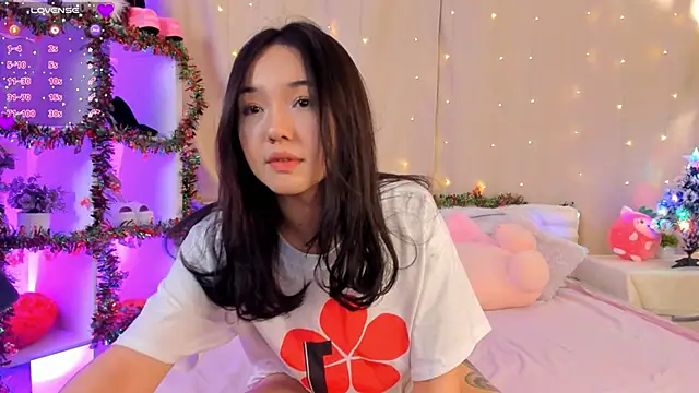 Lin kun online show from December 15, 2024, 4:04 pm