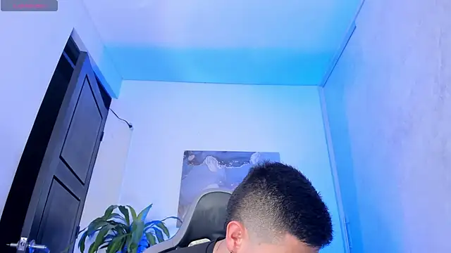 Yeiko Romero  online show from January 18, 2026, 11:08 pm