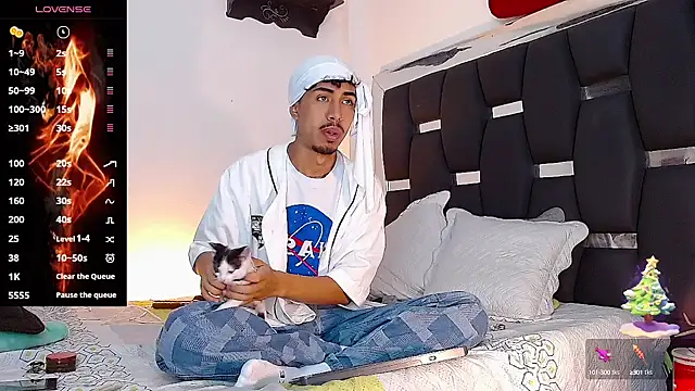 RyanRizzo online show from January 3, 2025, 7:50 pm