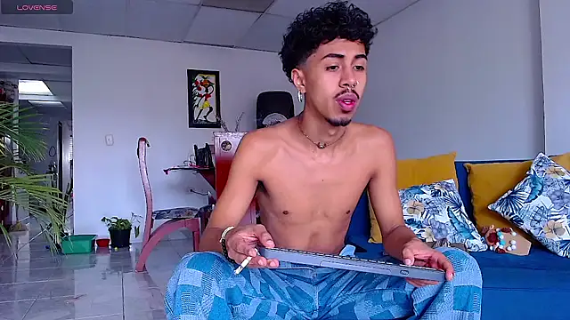 RyanRizzo online show from January 12, 2025, 6:59 pm