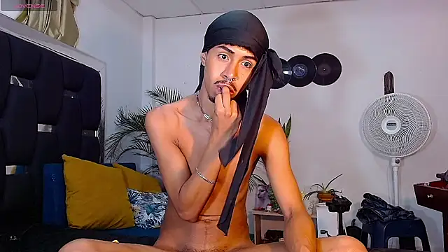 RyanRizzo online show from January 23, 2025, 11:36 pm