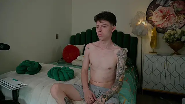 IsmaelRichardson online show from September 10, 2025, 2:06 pm