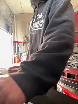 Snapshot of donnuozfutura chatting on February 20, 2025, 9:22 am donnuozfutura online show from February 20, 2025, 9:22 am