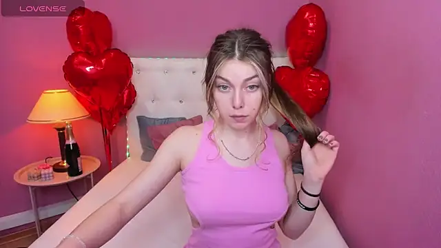 MollyMeltorr online show from February 14, 2025, 7:17 am