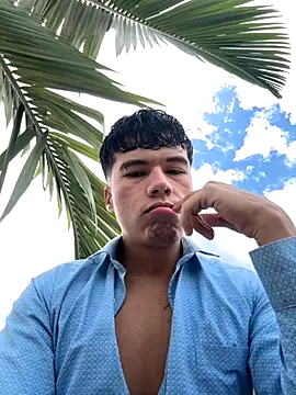 Logan smith1 online show from September 12, 2025, 6:08 pm