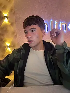 Logan smith1 online show from February 3, 2026, 6:22 am