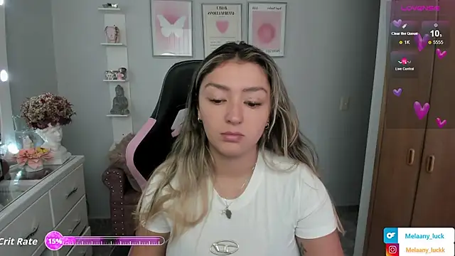 Melannyy  online show from March 6, 2026, 4:36 pm