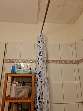 Josephine LIVE online show from November 24, 2025, 5:18 am