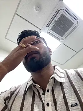 Snapshot of hotboysammy chatting on December 17, 2024, 11:28 am hotboysammy online show from December 17, 2024, 11:28 am