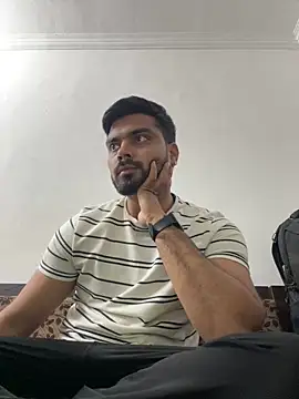 Snapshot of hotboysammy chatting on December 20, 2024, 1:33 pm hotboysammy online show from December 20, 2024, 1:33 pm