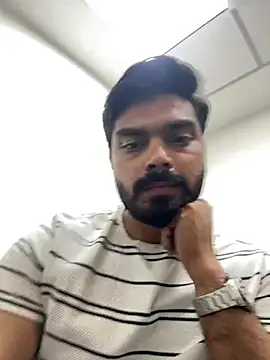 Snapshot of hotboysammy chatting on January 28, 2025, 2:53 pm hotboysammy online show from January 28, 2025, 2:53 pm