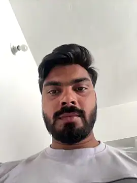 Snapshot of hotboysammy chatting on February 4, 2025, 5:21 am hotboysammy online show from February 4, 2025, 5:21 am