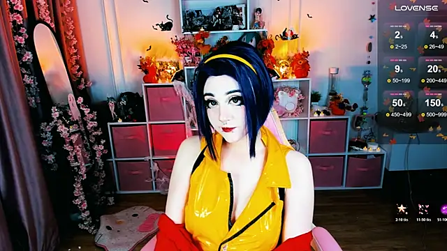 Snapshot of Aki__Ra chatting on October 23, 2025, 11:46 pm Aki  Ra online show from October 23, 2025, 11:46 pm