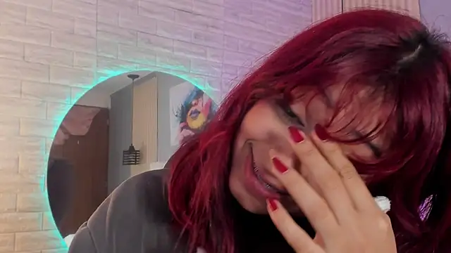 cloe  palmer online show from December 5, 2024, 3:28 pm