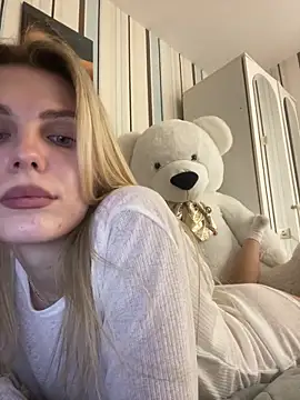 Liya my online show from February 23, 2026, 8:28 pm