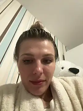 Snapshot of Liya_my chatting on May 7, 2026, 6:24 pm Liya my online show from May 7, 2026, 6:24 pm