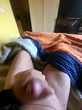 Snapshot of tiscopofortezozza chatting on February 7, 2026, 9:24 am tiscopofortezozza online show from February 7, 2026, 9:24 am