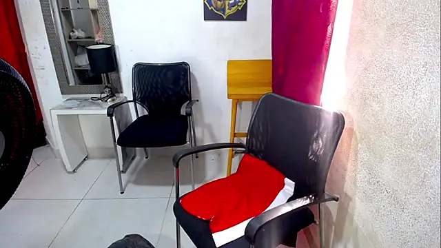 diabla sexyboobs online show from February 21, 2026, 9:16 pm