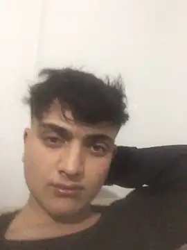 boy 3835 online show from March 5, 2025, 10:21 pm