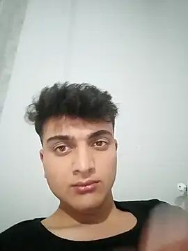 boy 3835 online show from March 11, 2025, 2:54 am