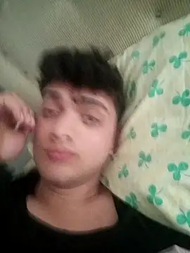 boy 3835 online show from March 18, 2025, 12:47 pm