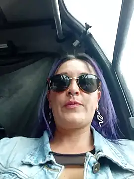 sophie banger online show from March 10, 2026, 6:02 pm