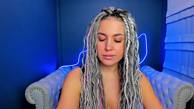 rock n roxy online show from February 12, 2026, 1:33 am