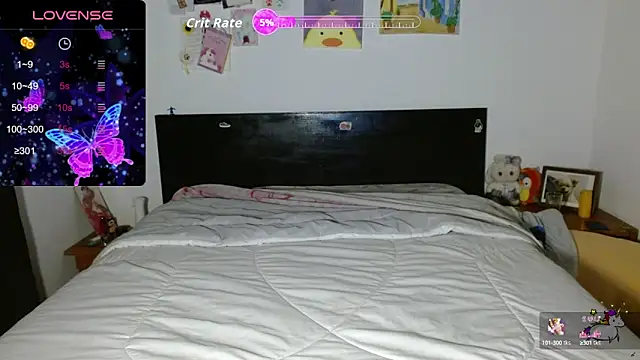 Snapshot of TRIXIE_TANG28 chatting on September 16, 2025, 12:33 am TRIXIE TANG28 online show from September 16, 2025, 12:33 am