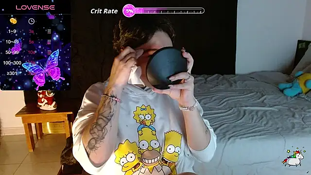 TRIXIE TANG28 online show from November 24, 2025, 4:12 am