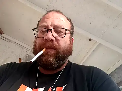 Snapshot of Exhibitionist040577 chatting on December 4, 2024, 1:09 pm Exhibitionist040577 online show from December 4, 2024, 1:09 pm