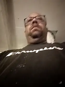 Snapshot of Exhibitionist040577 chatting on December 19, 2024, 5:07 am Exhibitionist040577 online show from December 19, 2024, 5:07 am