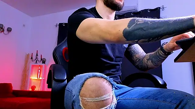 MightyAaron66 online show from February 14, 2026, 3:42 pm