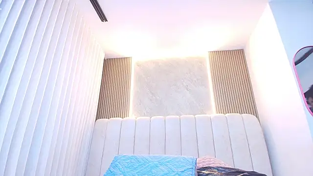 kata hazel online show from March 30, 2026, 7:15 pm