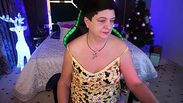 Snapshot of MilaSkyy chatting on January 3, 2025, 12:22 am MilaSkyy online show from January 3, 2025, 12:22 am
