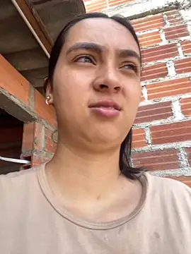 karla nill online show from November 11, 2025, 5:13 pm