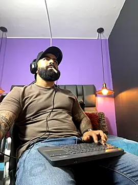 Lyon vach online show from October 1, 2025, 9:10 pm